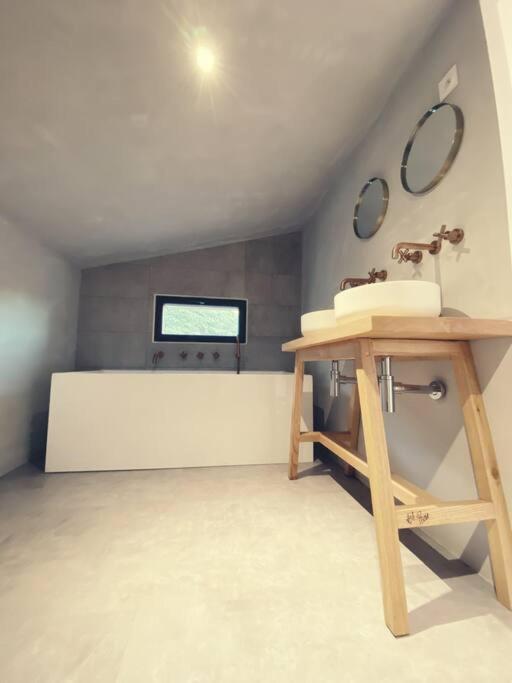 Maison De Campagne Dans Un Domaine Viticole Tautavel Extérieur photo